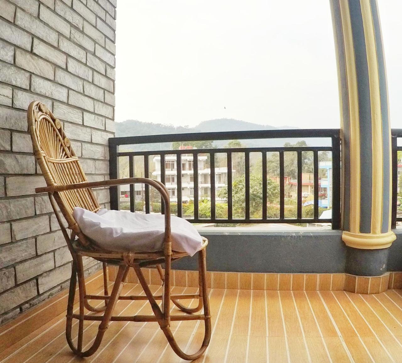 Hotel Mountain View - Lakeside Pokhara Luaran gambar