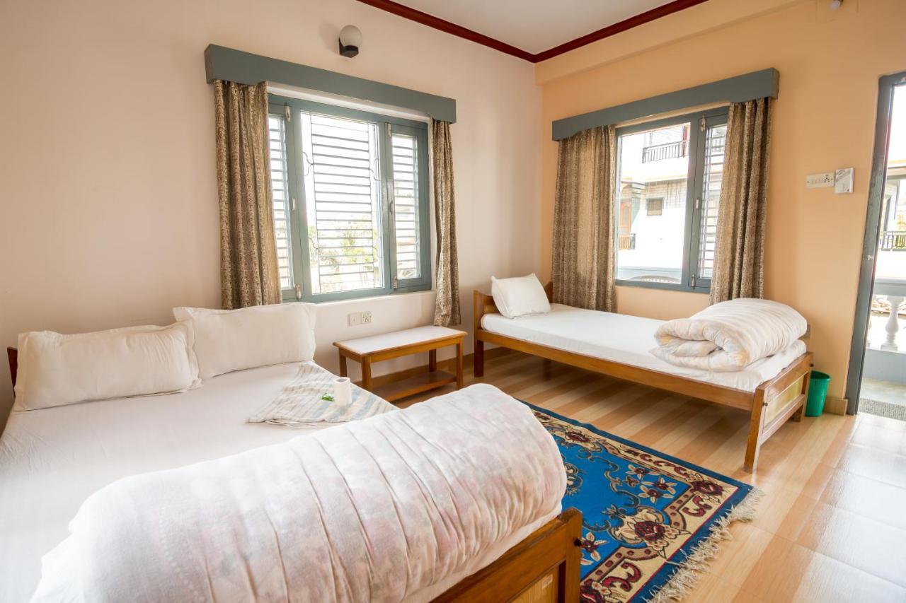 Hotel Mountain View - Lakeside Pokhara Luaran gambar